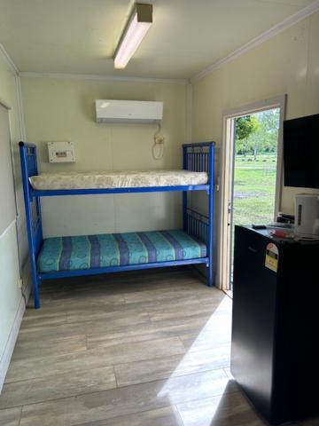 Territory Manor Motel & Caravan Park Mataranka Rom bilde